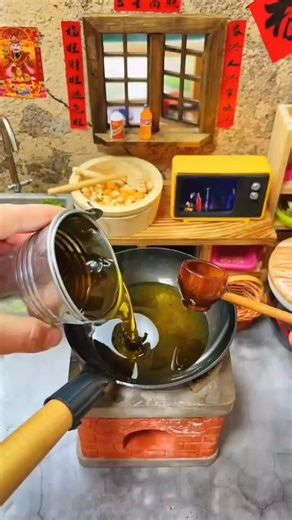 Small_kitchen_utensils_that_can_really_cook,_fry_a_brown_sugar_glutinous_rice_cake,_it_is #viral #video #grow #account #foryoupage