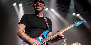 Shred Like Satriani: A Crash Course in Modern Legato