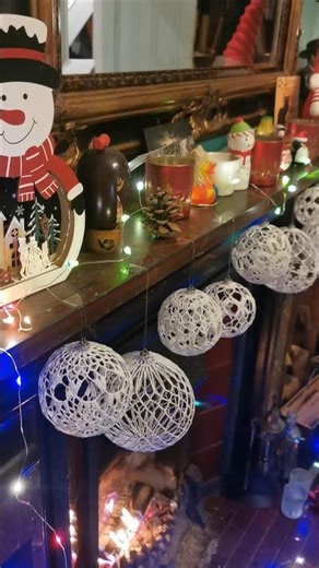 Knitted balls 🧶🎄