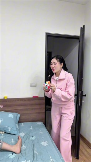 Mừng con zai mẹ tròn 4 tháng nè.! iu lắm? mong con luôn khoẻ ngoan pt tốt nha con iu ơi.! #kemfaceb5luctao #Tổngkết2025 #kemchongnangcollagenx5 @THUÝ DIỆU - YSKIN @Bùi Thị Thoan (Mẹ Mun Min)