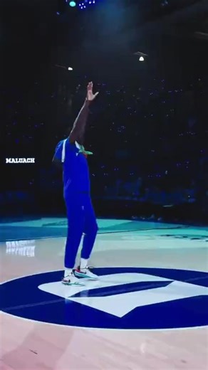 Experience the Rise of Bright Stars in Basketball