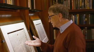 244K views · 10K reactions | I’m fortunate to own one of the 32 surviving journals of Leonardo da Vinci. Given my fascination with Leonardo, I was eager to read Walter Isaacson’s new biography. It did not disappoint: https://b-gat.es/2s6X6O6 | Bill Gates | Facebook