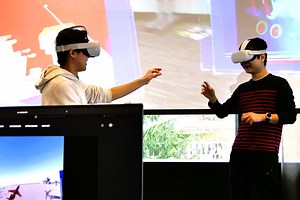 Lessons in virtual reality: What these computer science students built (and learned) in 10 weeks