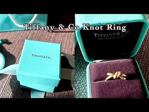 Tiffany & Co Knot Ring in Yellow Gold with Diamonds | Tiffany Knot Ring