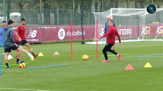 🔴🟡 AS Roma Activation Setup ⚡ Short and sharp burst at the end of the warm up 🌐 New training sessions with complete layouts available here 👉 https://keepitonthedeck.com/downloads/p/developing-creative-footballers | Keepitonthedeck