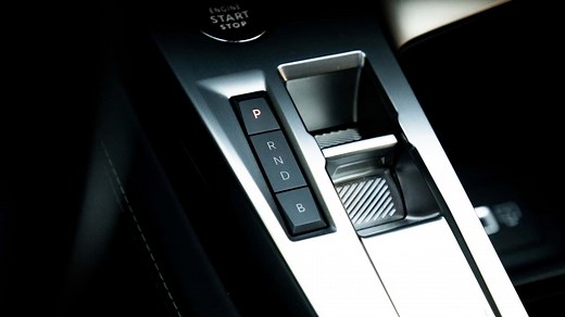 Nuevo Peugeot 308 2024/2025: adiós EAT8…¡bienvenida, nueva caja e-DCS7!