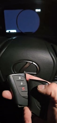 Toronto (GTA). 2024 Lexus UX250h, program new smart key.