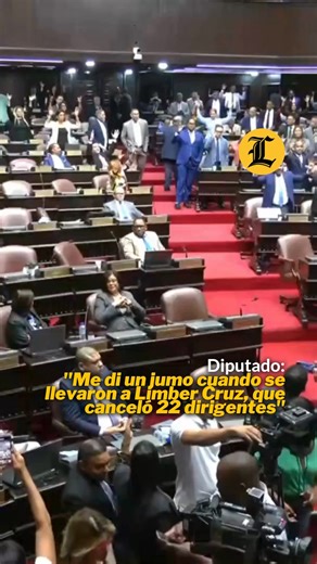 Listín Diario on Instagram: "#VideoLD | El diputado por el Partido Revolucionario Moderno (PRM), José Luis Rodríguez, dijo que se dio un "jumo" cuando se llevaron a Limber Cruz del Ministerio de Agricultura, que canceló a 22 personas. "Cada uno llora por su herida. Yo me di un jumo porque desmontaron la mafia que había en Agricultura. Se llevaron a Feddy Fernández y a Limber Cruz, que cancelaron 22 dirigentes que al inicio de gobierno el presidente Luis Abinader los ayudó a conseguir, por eso y