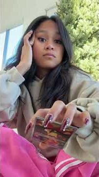 The zoroark card is so cooll 😭💖