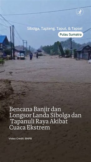 Mongabay Indonesia on Instagram: "Empat kabupaten di Sumatera Utara yaitu Sibolga, Tapanuli Utara, Tapanuli Tengah dan Tapanuli Selatan mengalami banjir dan longsor yang terjadi dalam waktu hampir bersamaan pada 24 dan 25 November. Cuaca ekstrem memicu luapan air dan pergerakan tanah di banyak kecamatan. BNPB melalui Pusdalops melaporkan dampak awal berupa rumah rusak, akses jalan tertutup, korban luka dan gangguan terhadap aktivitas warga di wilayah terdampak. Di Sibolga, hujan deras selama leb