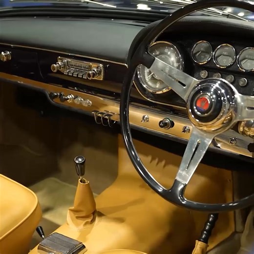 Mike here – fancy a day at the UK’s biggest classic car show? Save £2 with PPCFB25 | NEC Classic Motor Show