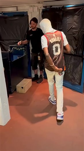 Vidéos de Future City (@futurecitytv) avec original sound - Future City