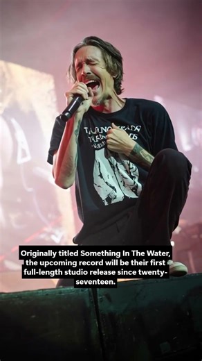 Incubus Back in the Studio! 🎸🐶