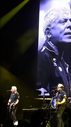 The Offspring - Staring at the Sun LIVE CLIP - Albuquerque, New Mexico (Aug 26, 2025)