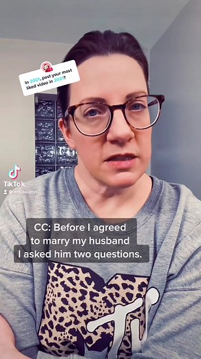 Cute Kitty Accidentally Started a War in the Comments