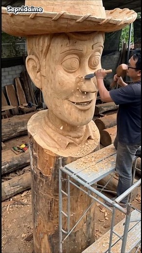 Giant Wooden WOODY Looking for Buzz #shorts