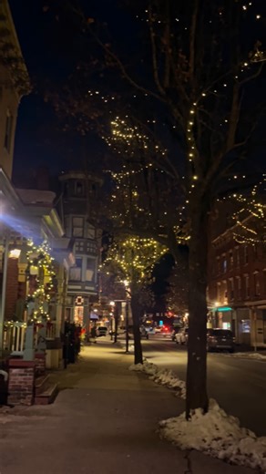 Jim Thorpe Tourism Agency | From day to night come and experience the magic of Jim Thorpe! 🎄✨ - Olde Time Christmas on the first 3 weekends of December - Shop and Be... | Instagram