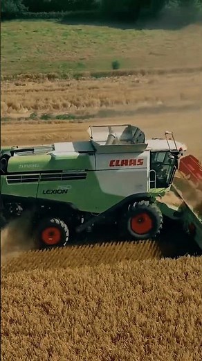 Let's take a look at the Claas 760 harvester from ten years ago #Harvester