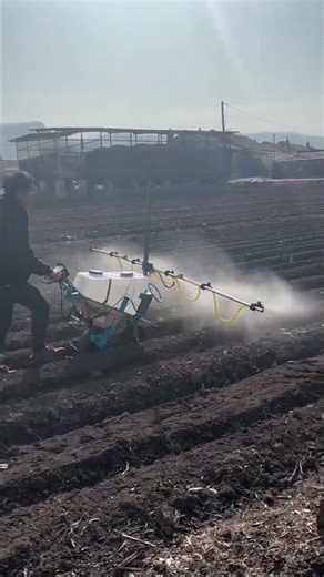 Walk-Behind Motorized Boom Sprayer for Row Crops