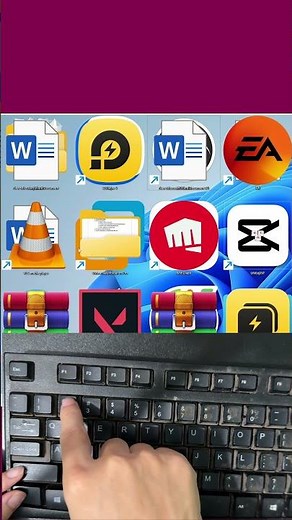 How to change the size of application icons on the computer screen using the keyboard