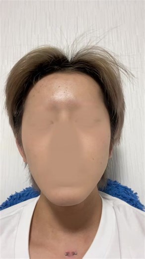 顔のパーツ落ちてくるエフェクトで楽しむ