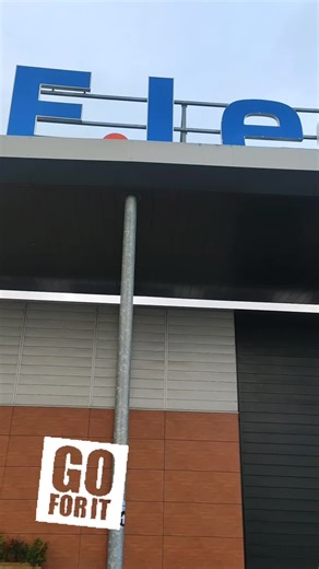 🚨 RIVERY : LE PLEIN DE GAINS ! 🚨 Avis aux sportifs du secteur ! Le rayon NXT Level (Basic-Fit) au Leclerc Rivery est prêt à vous accueillir. 🔥📍 Fini les petites quantités, ici on fait le plein pour la semaine : ✅ Pots de Whey ✅ Packs de barres protéinées 🍫 ✅ Boissons énergisantes et Shakes C’est le moment de remplir le caddie ! 🛒💪 #Rivery #amiens #leclerc #nxt #basicfit @Leclerc Rivery