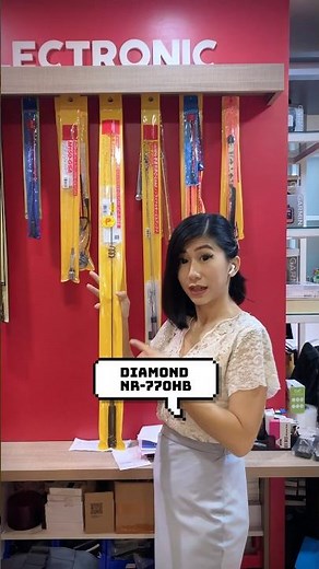 Discover the Diamond NR770HB, the top recommended dual-band mobile antenna for vehicles