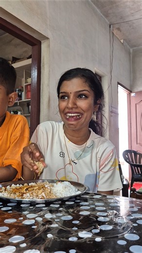 എന്നെ തവിട് കൊടുത്ത് വാങ്ങിയതാണ് 😭🫤#shortsfeed #trendingshorts