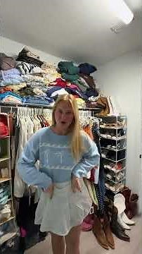 get dressed with me for work! 👖 pick my outfit #ootd #getdressed #getdressedwithme #outfit t