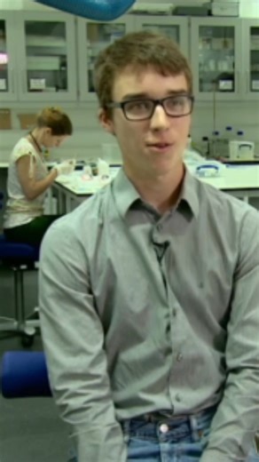 🪙 At just 14 years old, David Hall took his "low-end" metal detector out into a field in Fife and ended up changing Roman history. ​What he found wasn't just scrap—it was the Dairsie Hoard, a collection of Roman hacksilver used to bribe the Picts in the 3rd century AD. Fast forward to today, and his "first proper find" is heading to the National Museum of Scotland! 🏴󠁧󠁢󠁳󠁣󠁴󠁿 ​Proof that you don’t need the fanciest gear to uncover something legendary. #MetalDetecting #Archaeology #ScotlandH
