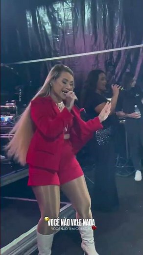 💃 Sinta a intensidade de Liene Show ao vivo! #lieneshow #performance