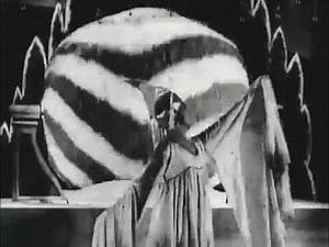 A Page of Madness - 1926 | HD 狂った一頁, Kurutta Ichipēji Directed by Teinosuke Kinugasa