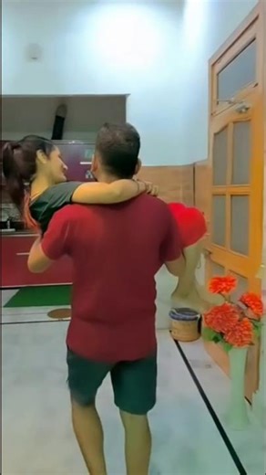 one hand lift challenge 🔥🔥 #shortvideo #viral #comedyshorts #shorts #shortvideo #trending #cocacola