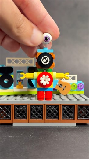 All Eyes | Lego Aliens 👽 Lego Easy Build Ideas