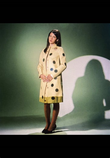 Nothing matters to you. Die on this hill (SIENNA SPIRO) #trend #dieonthishill #spotify #music #repeat