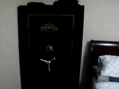 Pioneer Safes Show and Tell