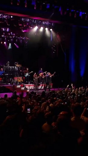 “Sweet Caroline” Live at The Greek