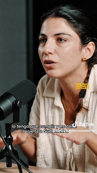 Crecer en Colombia es aprender que el trabajo es sinónimo de fortaleza, de dignidad, de supervivencia. Nos enseñan que quien no para, progresa; que el esfuerzo es la clave para salir adelante. Es una mezcla entre nuestra cultura, nuestra mentalidad y una realidad estructural marcada por la falta de oportunidades y la desigualdad. Y aunque eso nos forja un sentido de responsabilidad valioso, también puede ser un arma de doble filo: sin darnos cuenta, terminamos poniendo el trabajo por encima de t