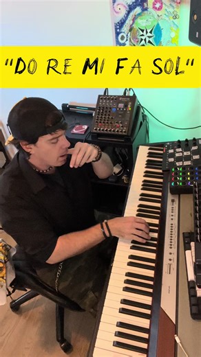 Level up your intonation with this easy exercise. #vocals #intonation #voicexercise