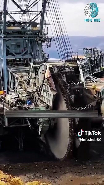 Beggars 288: The World’s Largest Mining Machine | 13,500-Ton Giant!” #tiktok #foryoupage #viral #fyp #for