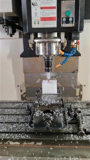 5mm Deep Cut on VMC 🔧 | Smooth Machining #short #shorts