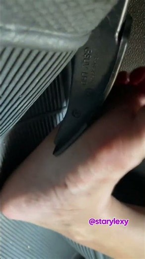 Pedal Pumping (Under the pedal POV)