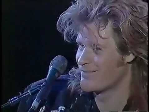 Kiss On My List by Daryl Hall & John Oates