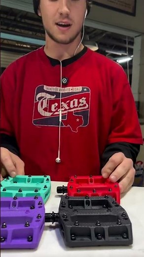 👣Alienation Foot Fetish pedals at Albe’s. #albesbmx