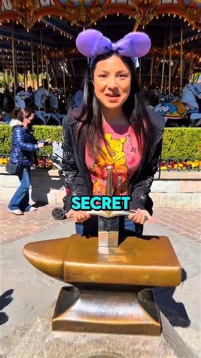 How to actually pull the sword from the stone at Disneyland #disney #hack #shorts