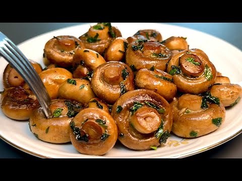 Mushrooms with garlic are tastier than meat! Fried champignons in a frying pan!