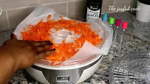 How To Make Carrot Oil For Cooking, Skin Lightening & An Ageless Look. | Homemade Carrot Oil. Ingredients Carrots 🥕 Coconut Oil Olive 🫒 Oil | Joyful Cook
