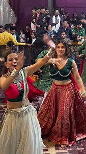 Garba Lover 😍❤️ . . . . #garba #garbanzos #garbanight #navratri #garbaking #garbaqueen #happynavratri #navratricollection #navratrichaniyacholi #navratrijewellery #navratrifever #navratrifestival #navratrivibes #navratriwear #navratriutsav #navratrilook #navratrigarba #navratrinights #navratricelebration #garbaking #navratri2021 #navratrispecial #navratrifood #thegarbareels | Gujarati Garaba Reel