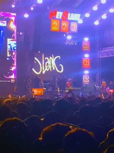 Konser Slank Ngamuk di Semarang