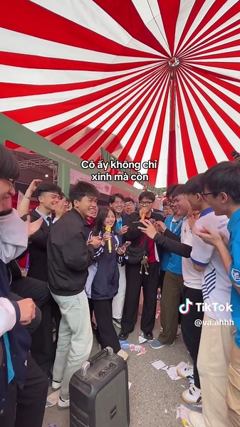 Tui là con gái là tui còn mê bả #vnu #bkod #fypシ゚ #cahat #xh